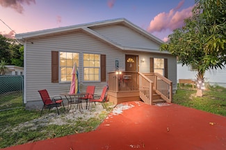 716 21st St, West Palm Beach, FL 33407