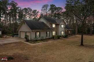 659 James Dr, Longview, TX 75605