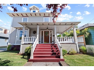 1337 SE Lexington St, Portland, OR 97202