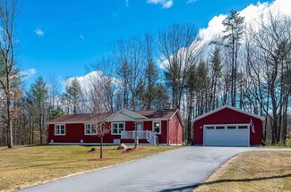 11 Old Tebbetts Rd, Rochester, NH 03867