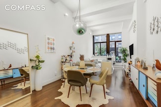 310 E 46th St Unit 10-S, New York, NY 10017