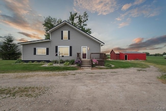 14211 Gilbert Rd, Waldron, MI 49288