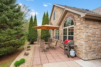 24211 Rivers Edge Rd, Rogers, MN 55374