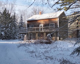 40 Forest Rd, Newcastle, ME 04553