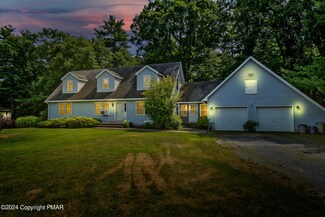 1012 Staghorn Ln, Stroudsburg, PA 18360