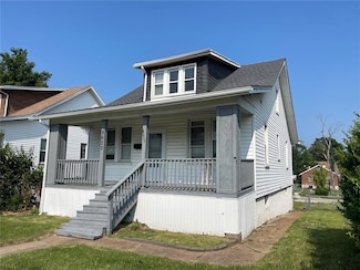 8622 Goodfellow Blvd, Saint Louis, MO 63147
