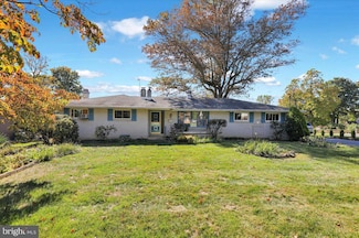 2480 Wilson St, Reading, PA 19605