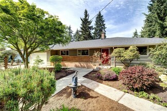 6344 NE 157th St, Kenmore, WA 98028