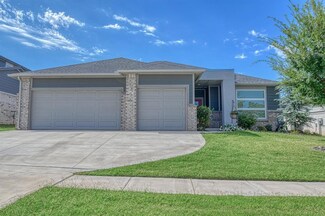 508 NW 183rd St, Edmond, OK 73012