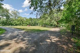 142 Middlefield Cir, Seabrook, SC 29940