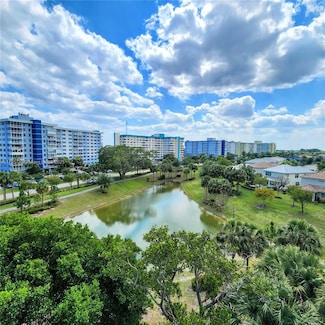 4001 Hillcrest Dr Unit 602-4, Hollywood, FL 33021