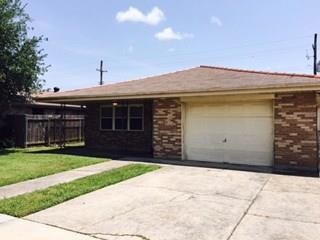 2225 Venus Place, Violet, LA 70092
