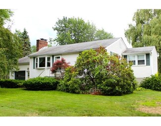 19 Edsel Rd, Littleton, MA 01460
