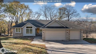 22690 Forrester Ln, Glenwood, IA 51534