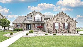 10 Whistling Straits Dr, Highland, IL 62249