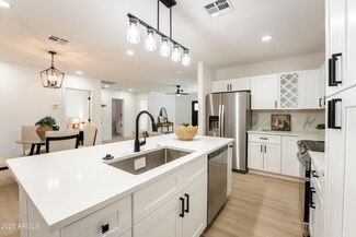 1425 E Diamond St, Phoenix, AZ 85006