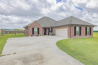 161 Rue Stephen Michael, Schriever, LA 70395