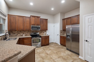 4245-B Swan Forest Dr Unit B, Carrollton, TX 75010
