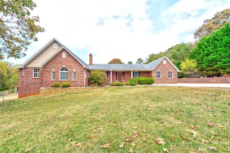 2014 W Stage Coach Trail, Shelby, NC 28150