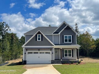 235 Bartlett Ct, Carthage, NC 28327