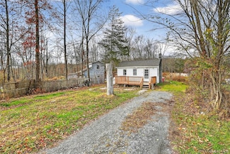 1187 Burlingham Rd, Pine Bush, NY 12566