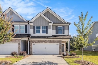 4545 Bishops Ln, Oakwood, GA 30566