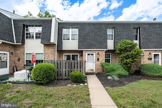 2139 Harbour Dr, Palmyra, NJ 08065