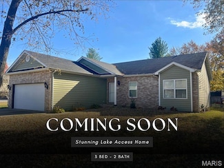 1135 Nassau Dr, Edwardsville, IL 62025