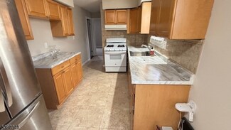 616 Wilhelm St, Harrison, NJ 07029