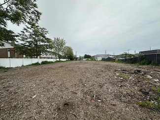 5675 Merrick Rd, Massapequa, NY 11758