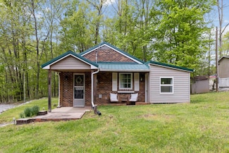 24 Walnut Dr, Burnside, KY 42519