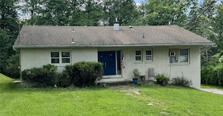 35 Top O Hill Rd, Wappingers Falls, NY 12590