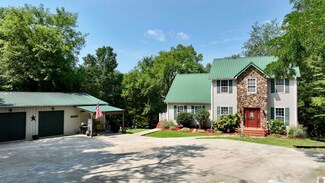 1155 Shine Ln, Cadiz, KY 42211
