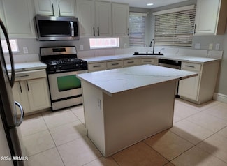 427 E Mayfield Dr, San Tan Valley, AZ 85143