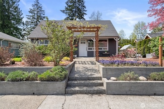 823 Cushing St SW, Olympia, WA 98502