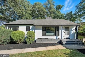 2539 Gallows Rd, Dunn Loring, VA 22027