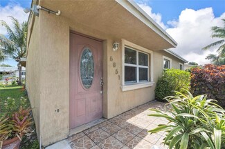 6851 SW 18th Ct, Pompano Beach, FL 33068
