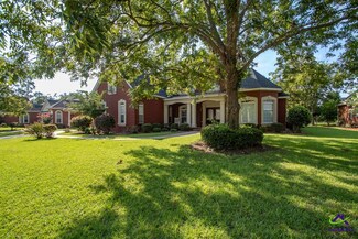 106 Farmington Ct, Centerville, GA 31028