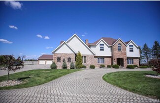 125 Lee Dr, Sharpsville, IN 46068
