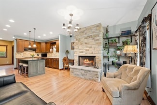 W522 Highland Ave, Genoa City, WI 53128