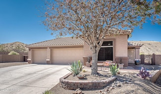 1082 W Placita Vargas, Green Valley, AZ 85614