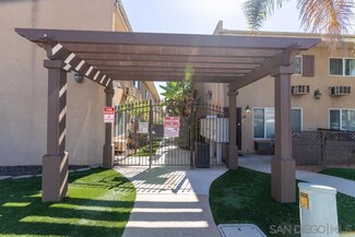 1321 Greenfield Dr Unit 28, El Cajon, CA 92021