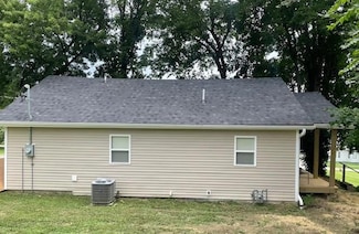 717 Garden St, Saint Joseph, MO 64504