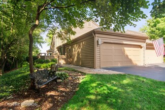 994 Longmeadow Ct, Lake Barrington, IL 60010
