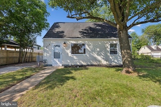 135 Polk Dr, Manassas Park, VA 20111