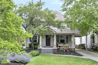 17436 Clifton Blvd, Lakewood, OH 44107