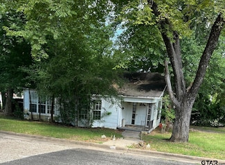 402 Wigley St, Mineola, TX 75773