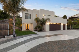 4398 Yuki Ln, Carlsbad, CA 92008