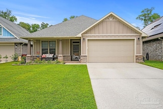 3916 Shady Grove Dr, Pace, FL 32571