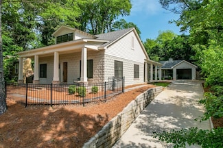 1525 Jackson Ave E, Oxford, MS 38655